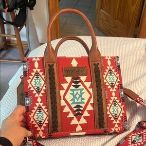 Wrangler Red and Brown Geometric Tote Bag New never used